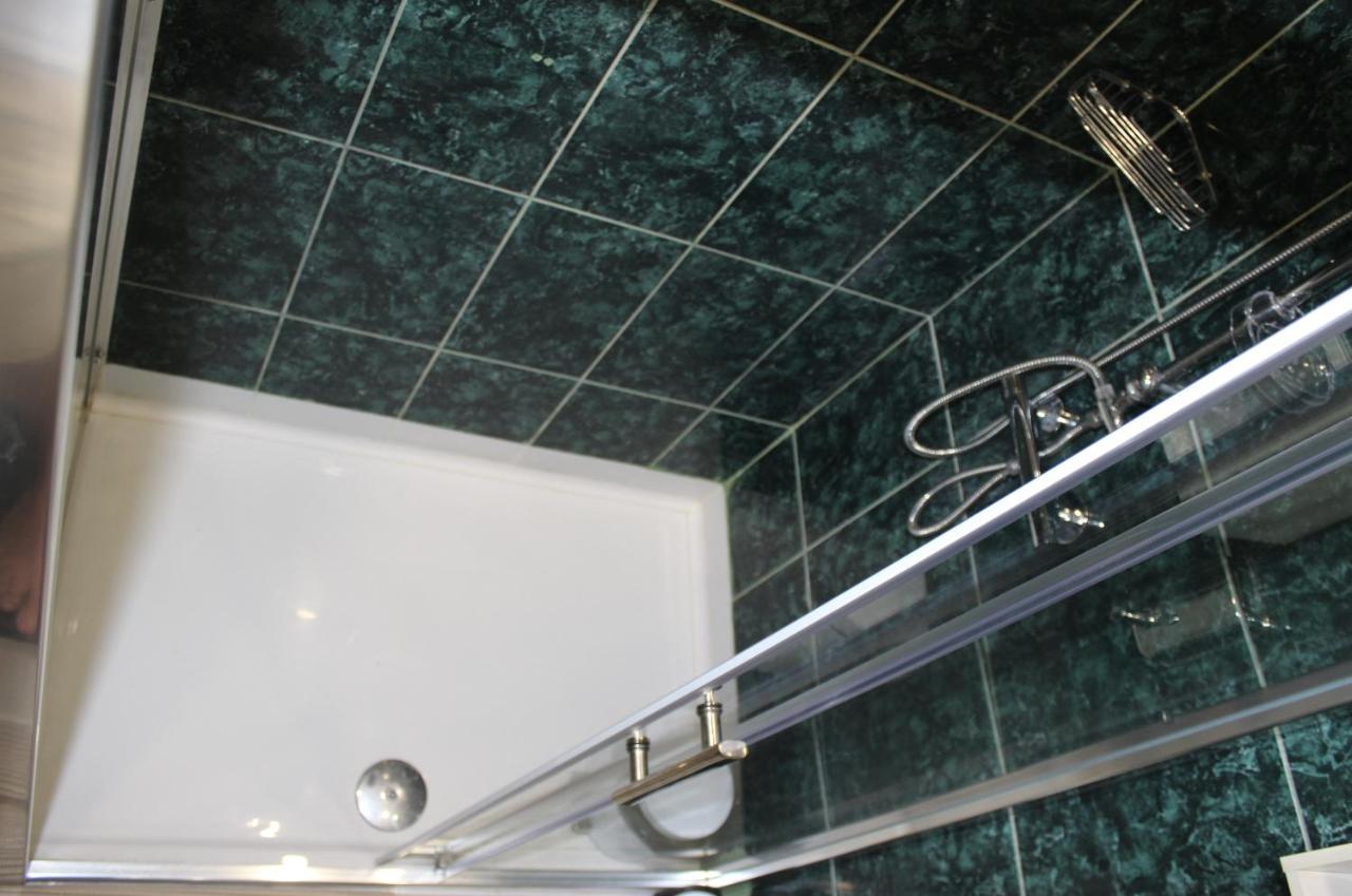 Luxury City Center Apartment - Bucharest Railways Station Extérieur photo